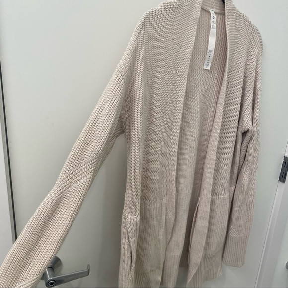 Lululemon Cashlu Sweater Wrap - White Opal - XS/S - Picture 7 of 14